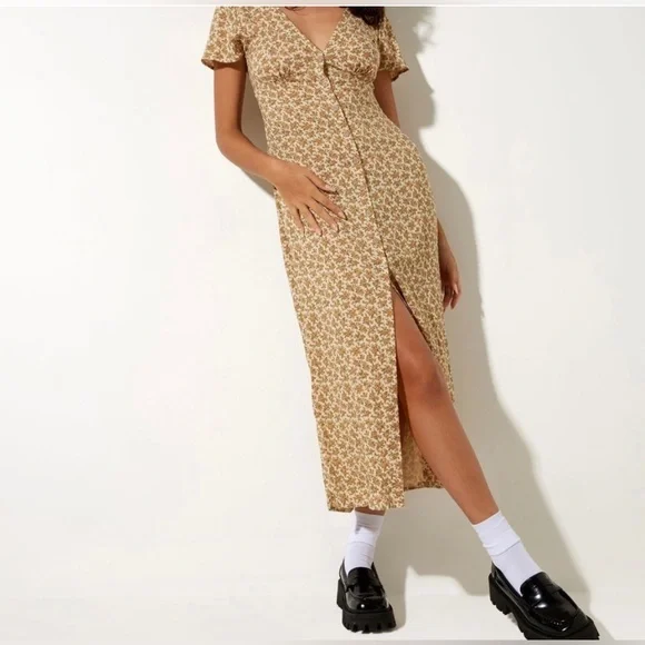 Motel Rocks Floral Midi Dress - Picture 2 of 4